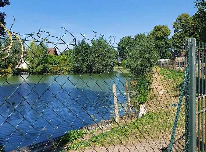 מלון דירות Les Insolites Du Brochet *